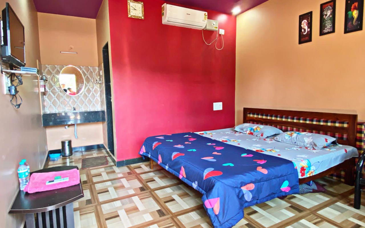 Tarkarli hotels